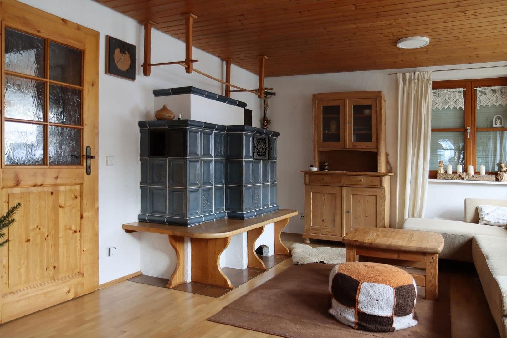 Prodej domu 210 m², pozemek 1.295 m², Reichenbach am Heuberg, Bádensko-Württembersko Prodej domu 210 m², pozemek 1.295 m², Reichenbach am Heuberg, Bádensko-Württembersko