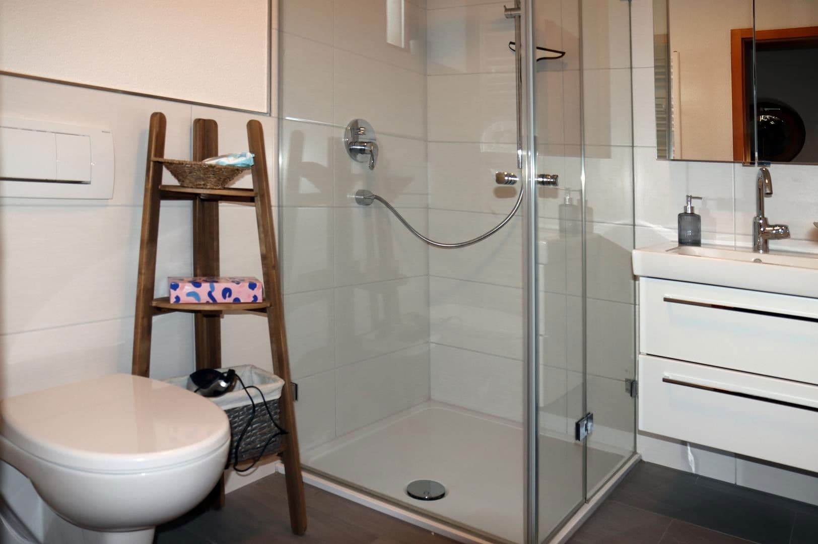 Prodej domu 210 m², pozemek 1.295 m², Reichenbach am Heuberg, Bádensko-Württembersko Prodej domu 210 m², pozemek 1.295 m², Reichenbach am Heuberg, Bádensko-Württembersko