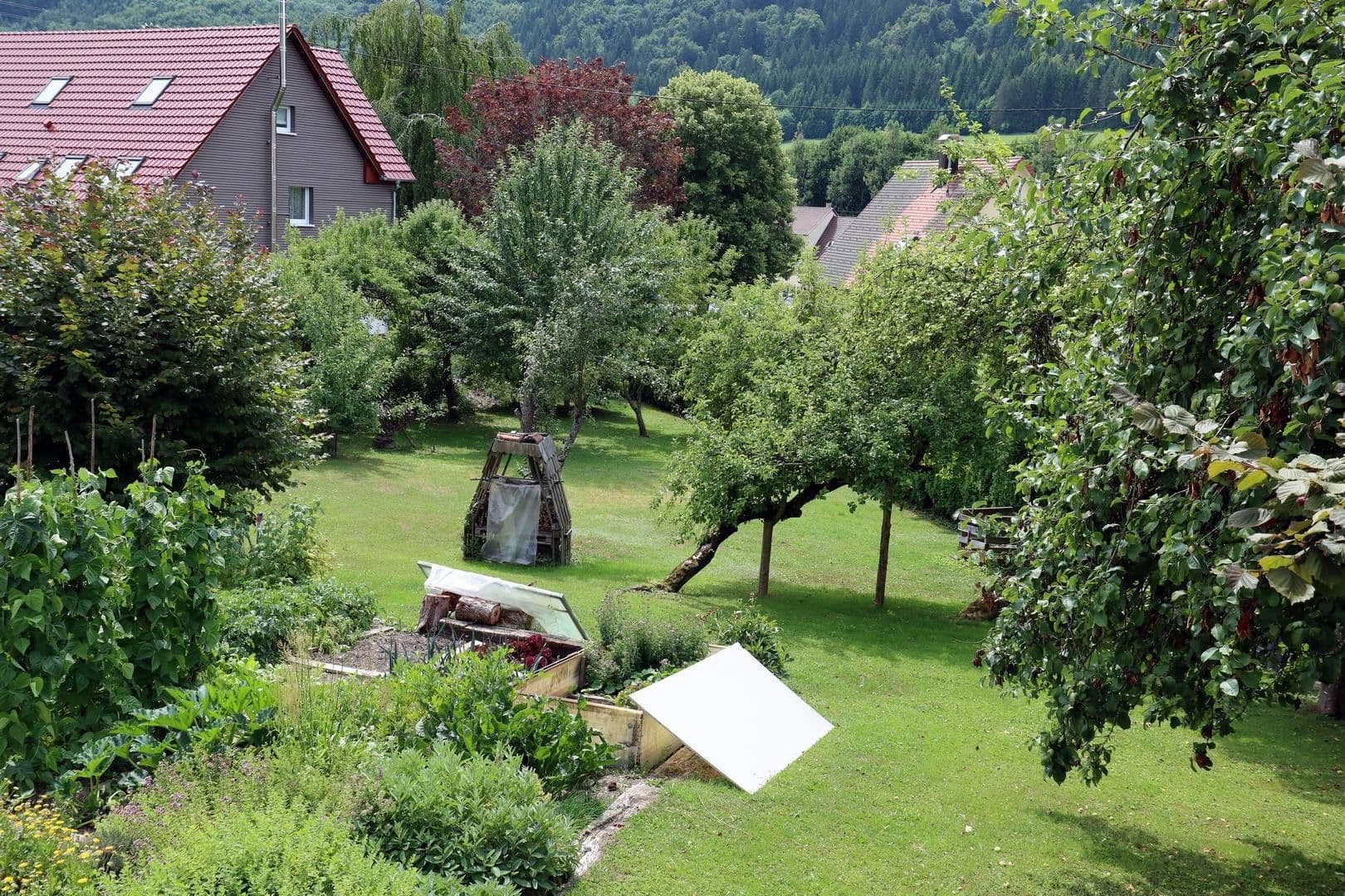Prodej domu 210 m², pozemek 1.295 m², Reichenbach am Heuberg, Bádensko-Württembersko Prodej domu 210 m², pozemek 1.295 m², Reichenbach am Heuberg, Bádensko-Württembersko
