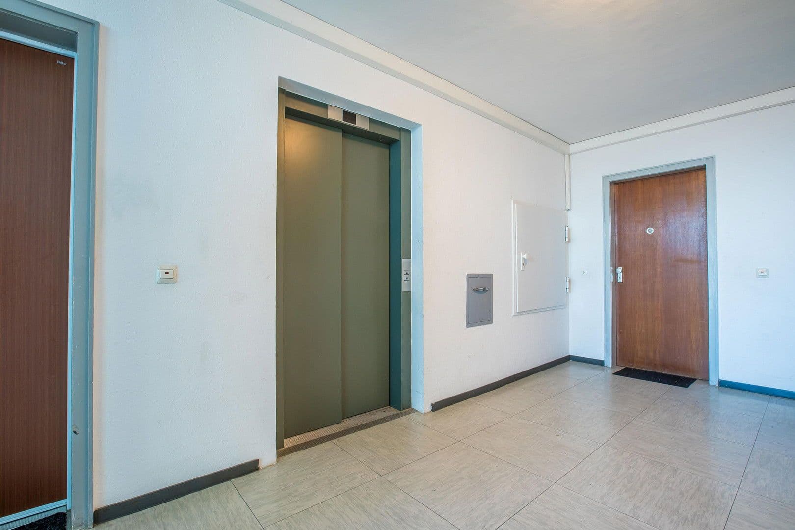 Prodej bytu 4+kk 115 m², Karlsruhe, Bádensko-Württembersko Prodej bytu 4+kk 115 m², Karlsruhe, Bádensko-Württembersko