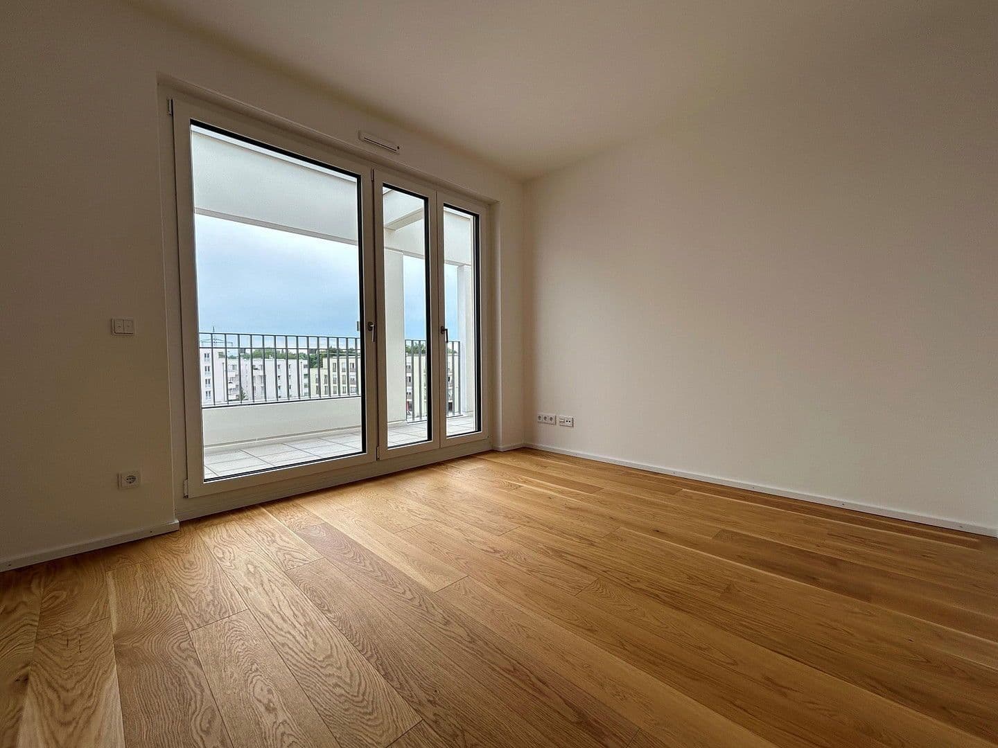 Pronájem bytu 2+1 67 m², Leinweberweg 38, München, Bavorsko Pronájem bytu 2+1 67 m², Leinweberweg 38, München, Bavorsko