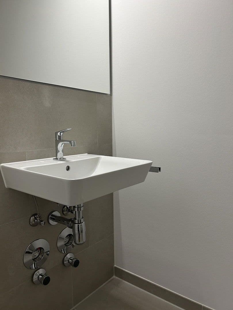 Pronájem bytu 2+1 67 m², Leinweberweg 38, München, Bavorsko Pronájem bytu 2+1 67 m², Leinweberweg 38, München, Bavorsko