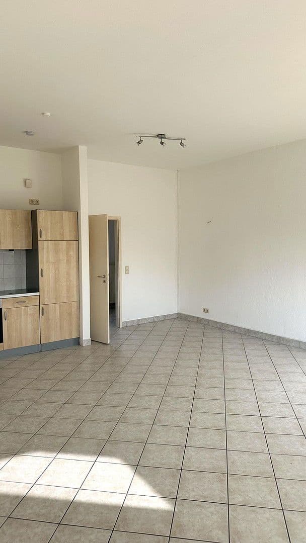 Pronájem bytu 1+1 50 m², Falltorstr. 2, Bruchköbel, Hessen Pronájem bytu 1+1 50 m², Falltorstr. 2, Bruchköbel, Hessen