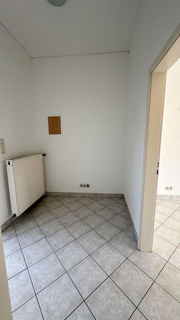 Pronájem bytu 1+1 50 m², Falltorstr. 2, Bruchköbel, Hessen Pronájem bytu 1+1 50 m², Falltorstr. 2, Bruchköbel, Hessen