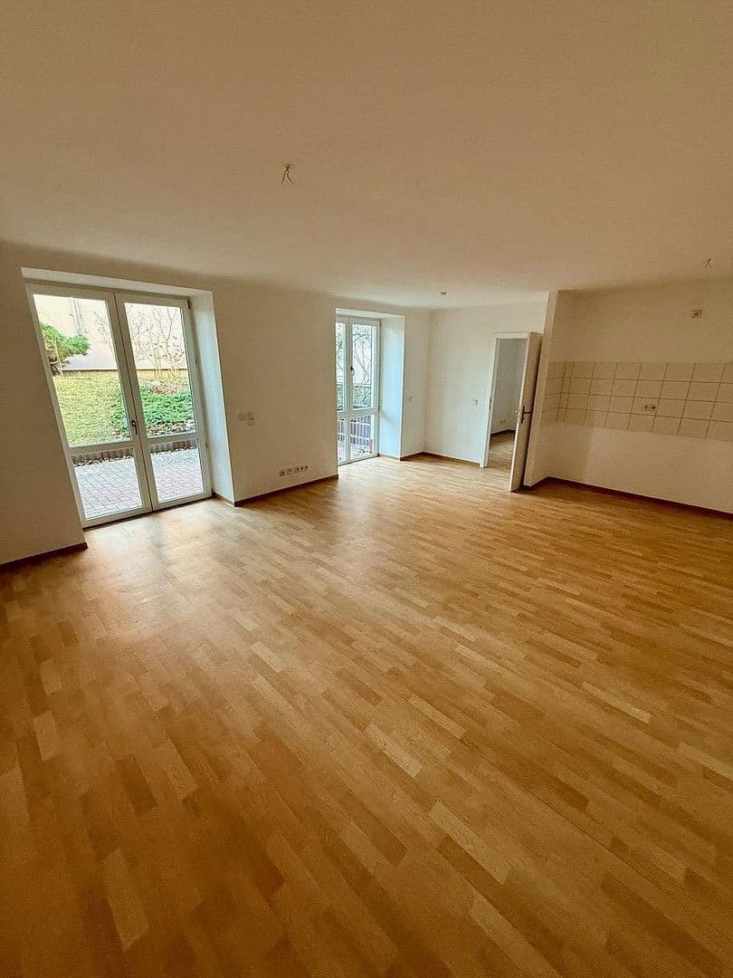 Pronájem bytu 2+1 77 m², Heinrich-Heine-Straße 48, Storkow (Mark), Braniborsko Pronájem bytu 2+1 77 m², Heinrich-Heine-Straße 48, Storkow (Mark), Braniborsko