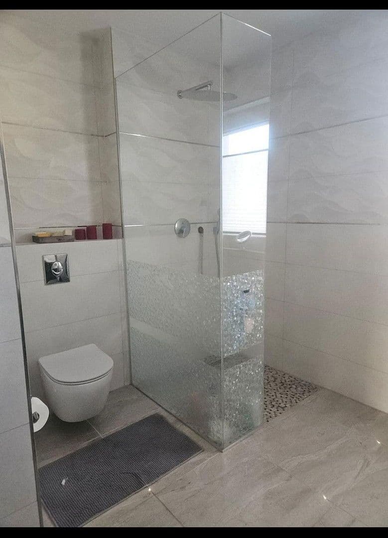 Pronájem domu 140 m², pozemek 400 m², Berlin, Berlín Pronájem domu 140 m², pozemek 400 m², Berlin, Berlín