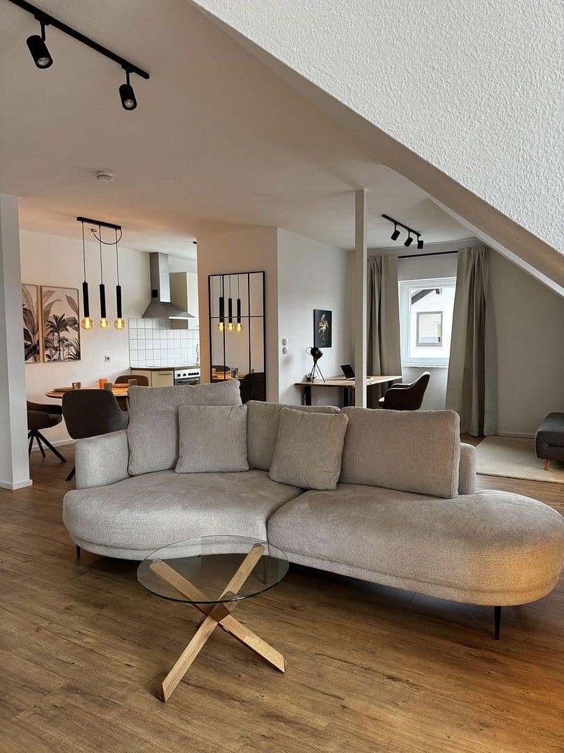 Pronájem bytu 2+1 67 m², Aschaffenburg, Bavorsko Pronájem bytu 2+1 67 m², Aschaffenburg, Bavorsko