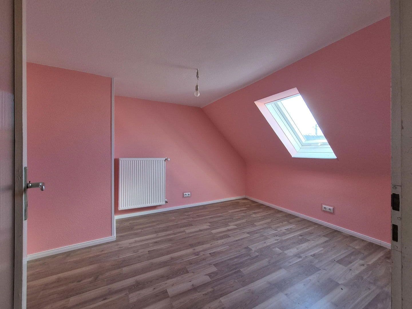 Prodej domu 165 m², pozemek 690 m², Horgau, Bavorsko Prodej domu 165 m², pozemek 690 m², Horgau, Bavorsko