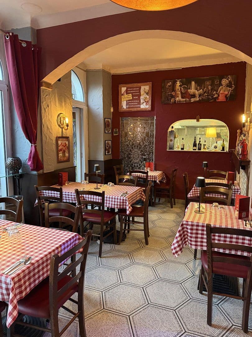 Prodej nebytového prostoru 120 m², frankfurt am main, Hessen Prodej nebytového prostoru 120 m², frankfurt am main, Hessen