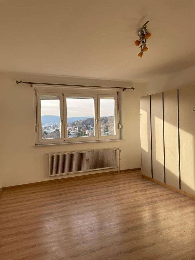 Pronájem bytu 2+1 45 m², Graz, Štýrsko Pronájem bytu 2+1 45 m², Graz, Štýrsko
