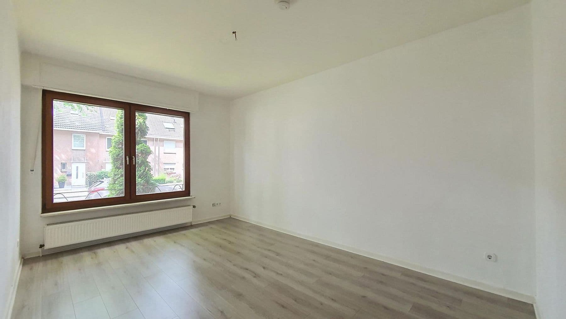 Pronájem bytu 3+kk 60 m², Bochum, Severní Porýní-Vestfálsko Pronájem bytu 3+kk 60 m², Bochum, Severní Porýní-Vestfálsko