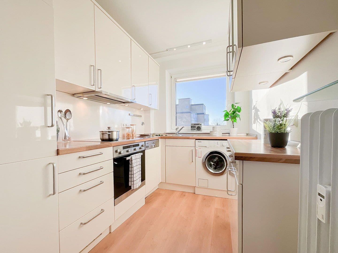 Prodej bytu 3+1 70 m², Norderstedt, Šlesvicko-Holštýnsko Prodej bytu 3+1 70 m², Norderstedt, Šlesvicko-Holštýnsko