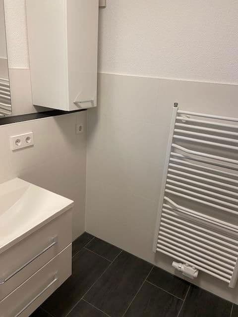 Pronájem bytu 2+1 53 m², Böblingen, Bádensko-Württembersko Pronájem bytu 2+1 53 m², Böblingen, Bádensko-Württembersko