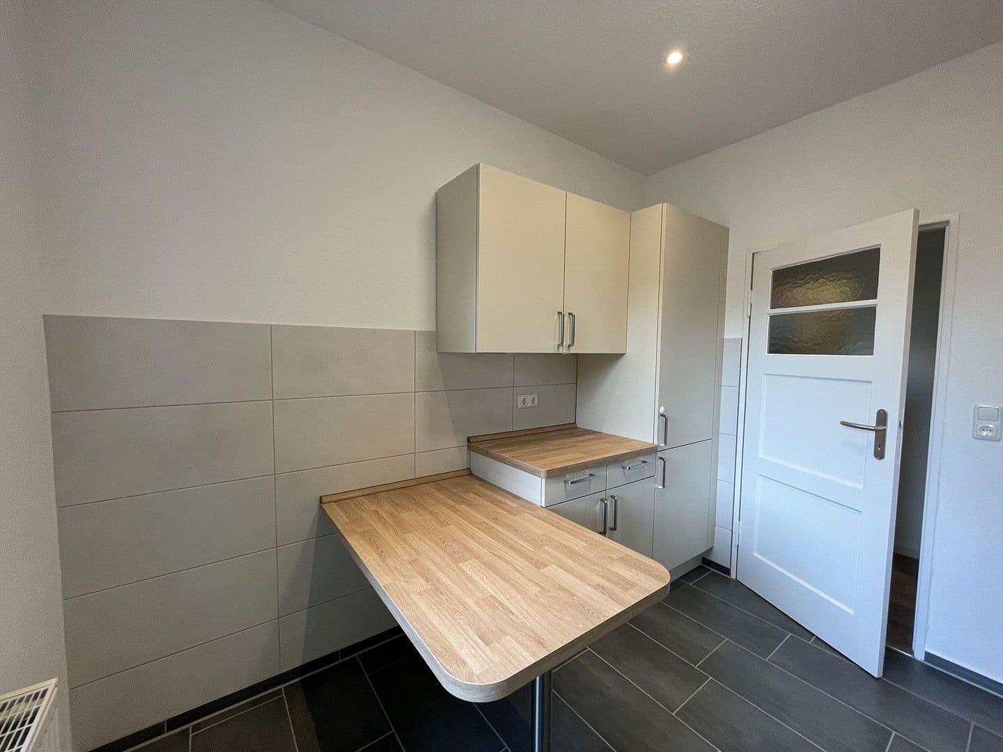 Pronájem bytu 3+1 69 m², Jacobiweg 6, Celle, Dolní Sasko Pronájem bytu 3+1 69 m², Jacobiweg 6, Celle, Dolní Sasko