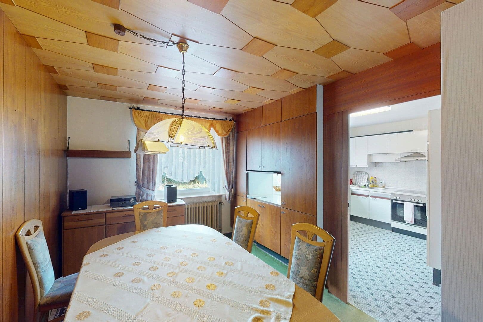 Prodej domu 200 m², pozemek 805 m², Neudenau, Bádensko-Württembersko Prodej domu 200 m², pozemek 805 m², Neudenau, Bádensko-Württembersko