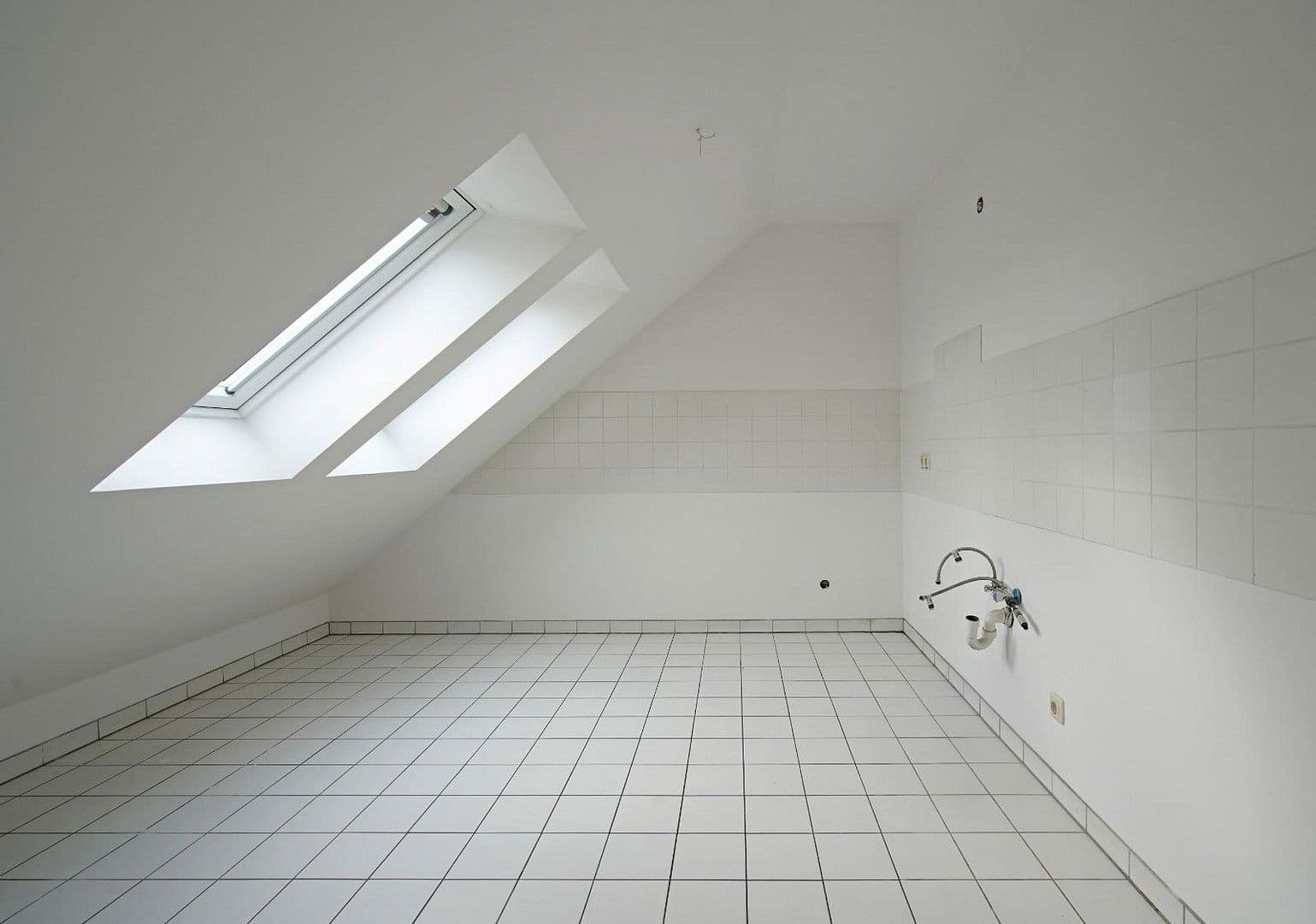 Prodej bytu 3+1 88 m², Allacher Strasse 6, Karlsfeld, Bavorsko Prodej bytu 3+1 88 m², Allacher Strasse 6, Karlsfeld, Bavorsko