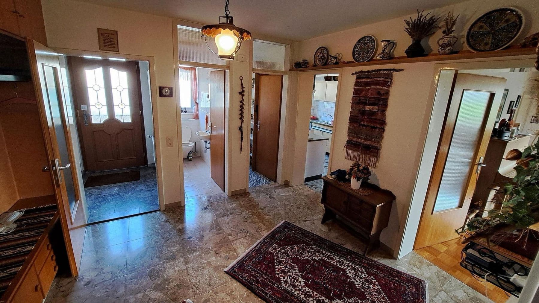 Prodej domu 200 m², pozemek 950 m², Bad Schussenried, Bádensko-Württembersko Prodej domu 200 m², pozemek 950 m², Bad Schussenried, Bádensko-Württembersko