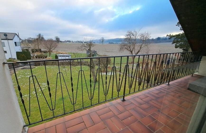 Prodej domu 200 m², pozemek 950 m², Bad Schussenried, Bádensko-Württembersko Prodej domu 200 m², pozemek 950 m², Bad Schussenried, Bádensko-Württembersko