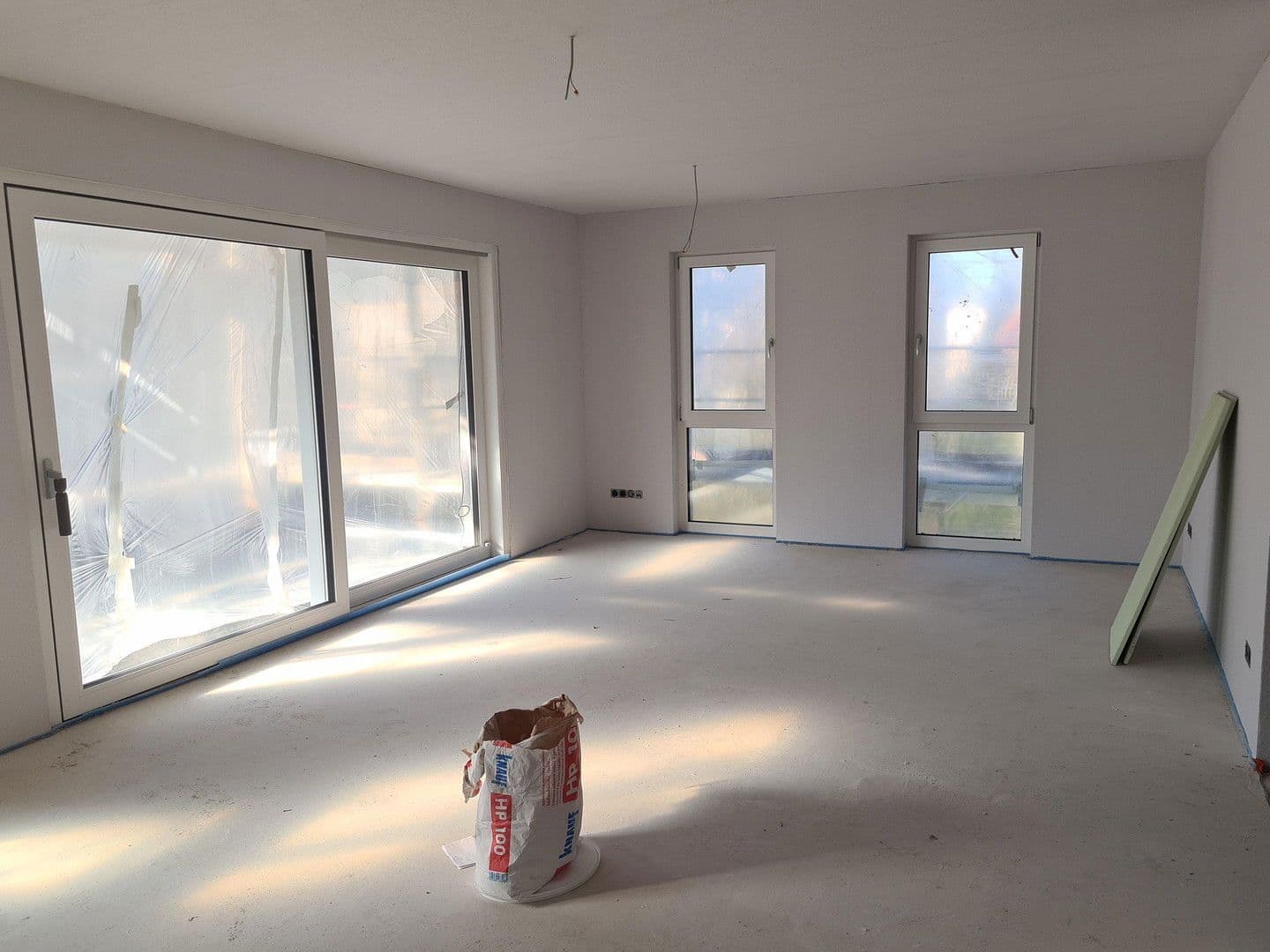 Pronájem bytu 3+1 84 m², Rottenburg am Neckar, Bádensko-Württembersko Pronájem bytu 3+1 84 m², Rottenburg am Neckar, Bádensko-Württembersko