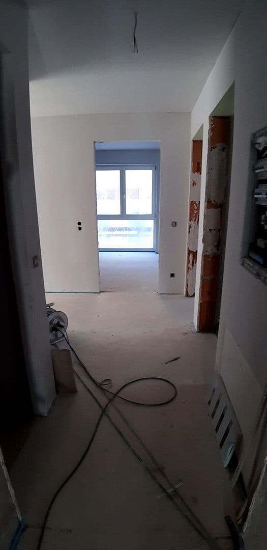 Pronájem bytu 3+1 84 m², Rottenburg am Neckar, Bádensko-Württembersko Pronájem bytu 3+1 84 m², Rottenburg am Neckar, Bádensko-Württembersko