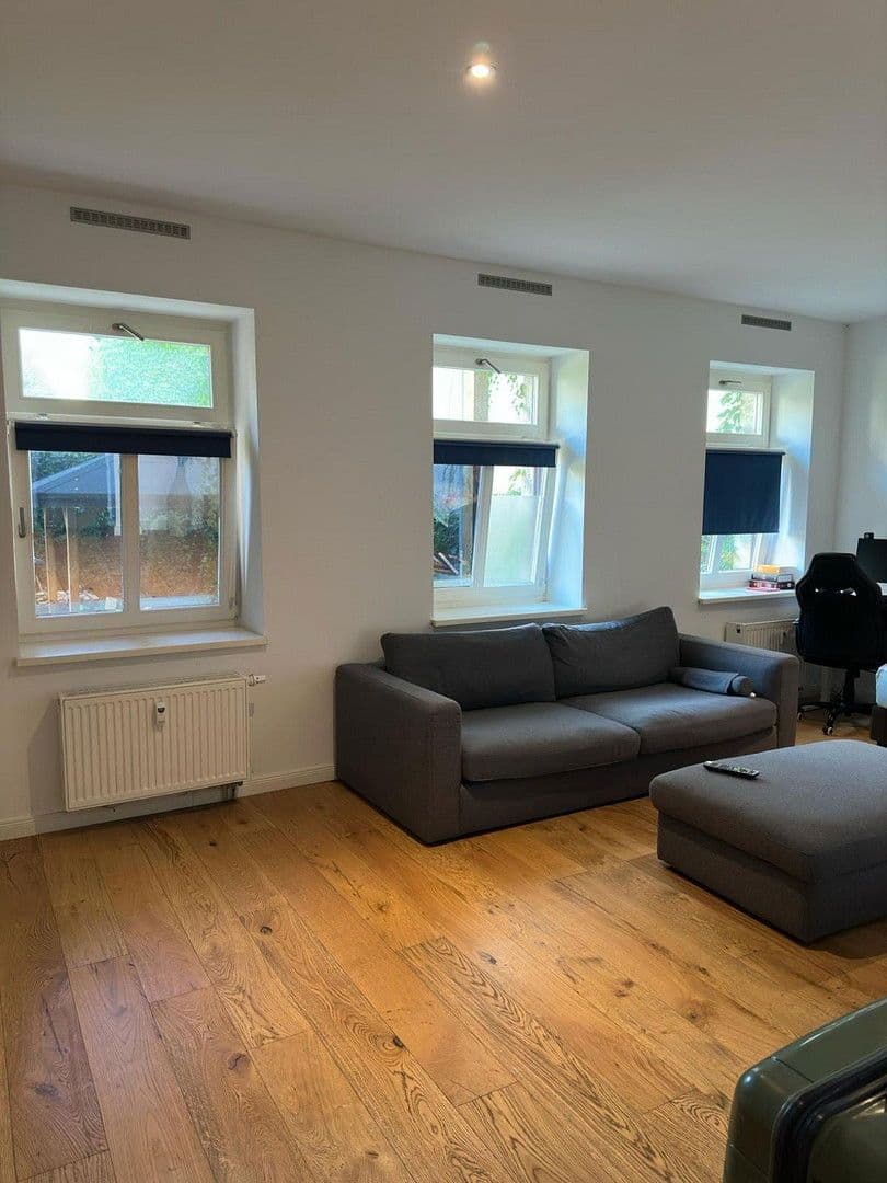 Pronájem bytu 1+1 41 m², Hedwigstrasse 2, Leipzig, Sasko Pronájem bytu 1+1 41 m², Hedwigstrasse 2, Leipzig, Sasko