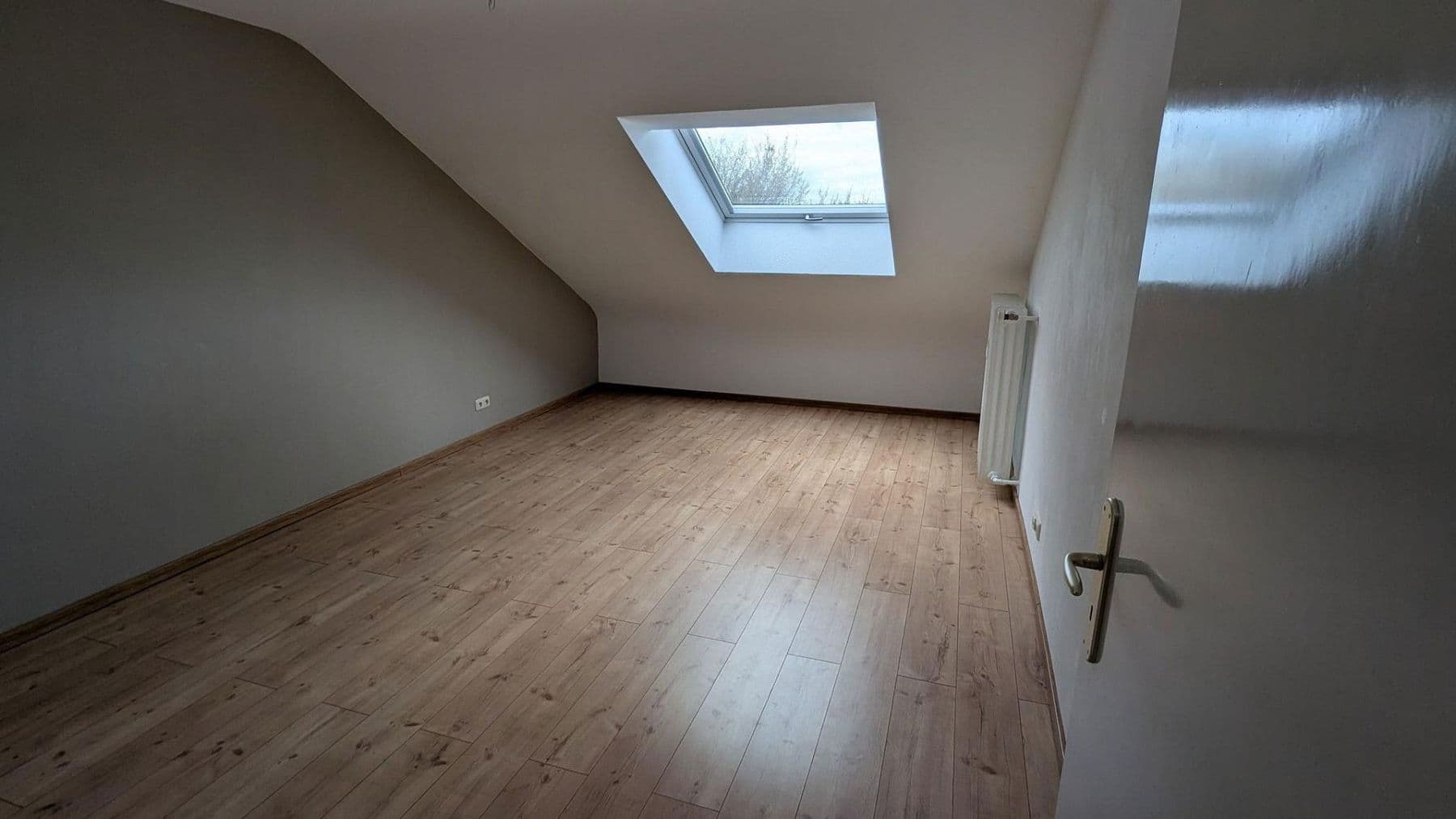 Prodej bytu 3+1 62 m², Johannesweg 15, Maintal, Hessen Prodej bytu 3+1 62 m², Johannesweg 15, Maintal, Hessen