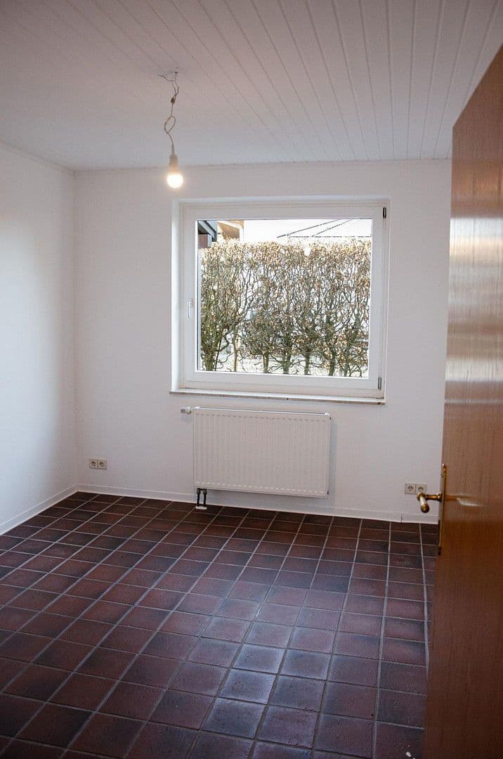 Prodej domu 206 m², pozemek 1.000 m², Quarrendorfer Weg 8, Toppenstedt, Dolní Sasko Prodej domu 206 m², pozemek 1.000 m², Quarrendorfer Weg 8, Toppenstedt, Dolní Sasko