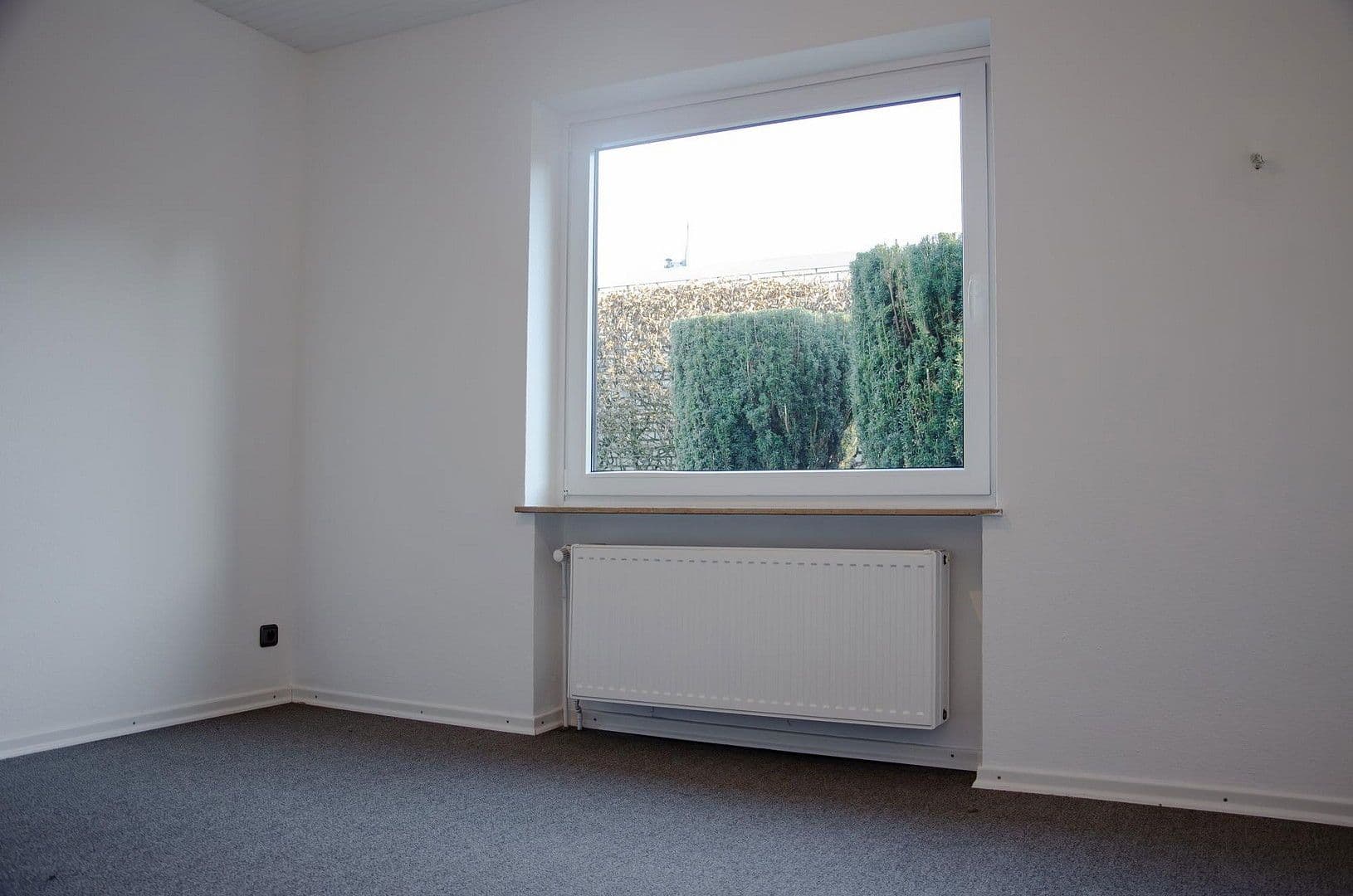 Prodej domu 206 m², pozemek 1.000 m², Quarrendorfer Weg 8, Toppenstedt, Dolní Sasko Prodej domu 206 m², pozemek 1.000 m², Quarrendorfer Weg 8, Toppenstedt, Dolní Sasko