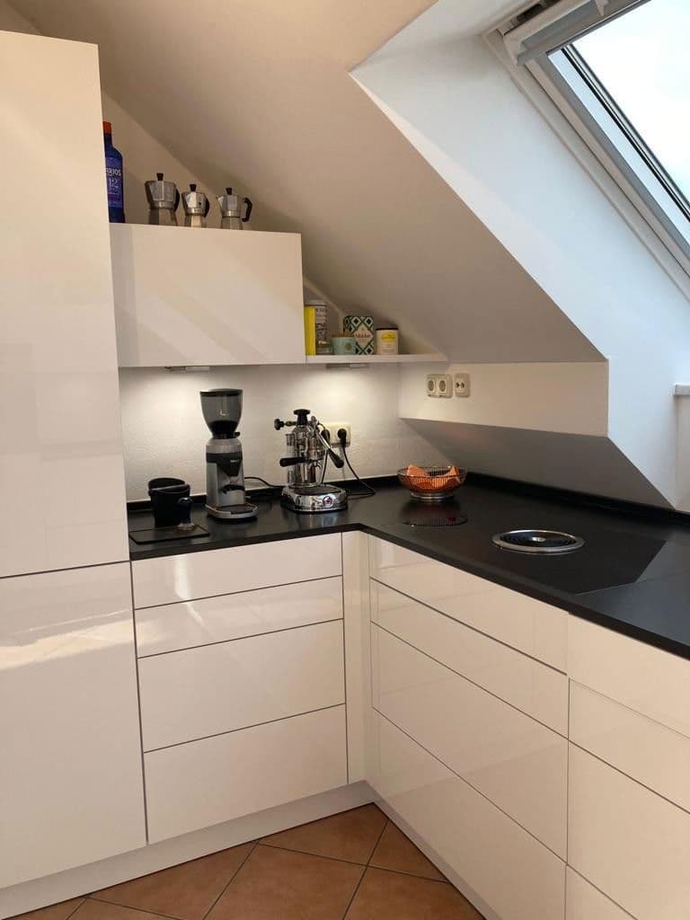 Prodej bytu 3+1 76 m², SCHLEISSHEIMERSTRASSE 419, MÜNCHEN, Bavorsko Prodej bytu 3+1 76 m², SCHLEISSHEIMERSTRASSE 419, MÜNCHEN, Bavorsko