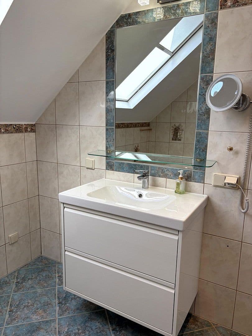 Pronájem bytu 3+1 90 m², Gurkgasse 26, Wien, Wien Pronájem bytu 3+1 90 m², Gurkgasse 26, Wien, Wien