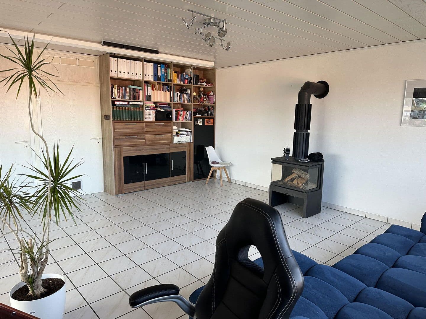 Prodej domu 240 m², pozemek 741 m², Laubenheim, Porýní-Falc Prodej domu 240 m², pozemek 741 m², Laubenheim, Porýní-Falc