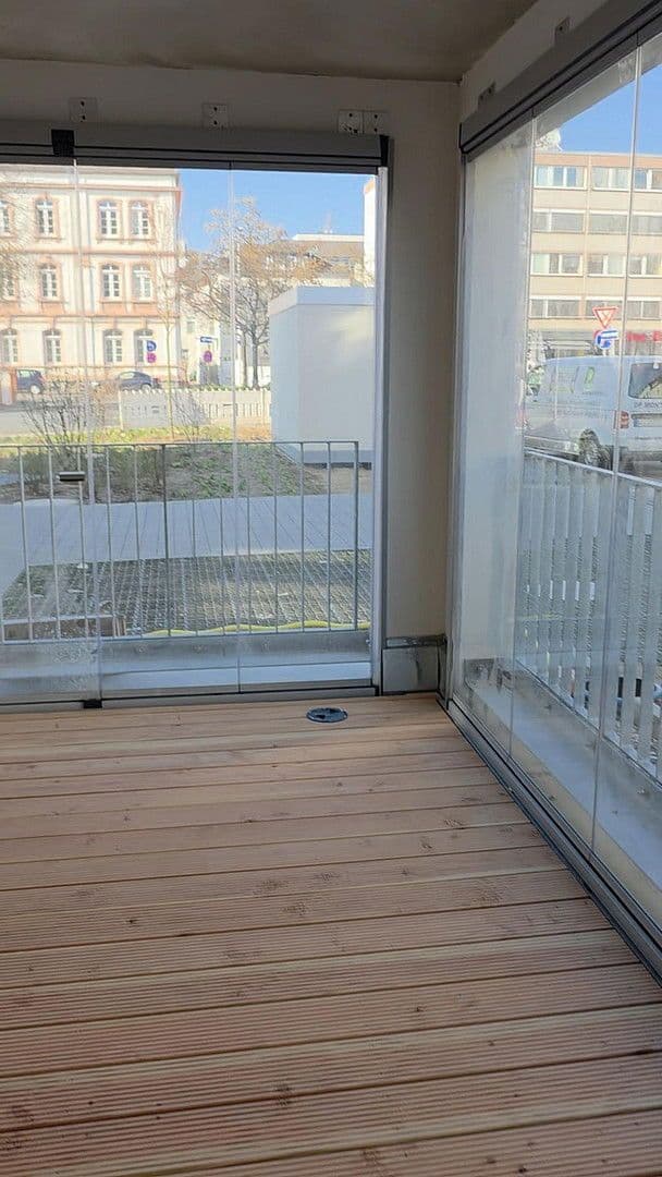 Pronájem bytu 3+1 76 m², Darmstadt, Hessen Pronájem bytu 3+1 76 m², Darmstadt, Hessen