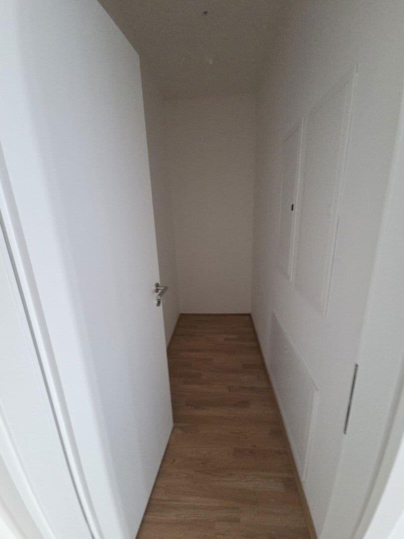 Pronájem bytu 3+1 76 m², Darmstadt, Hessen Pronájem bytu 3+1 76 m², Darmstadt, Hessen