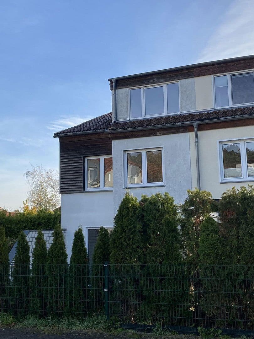 Prodej domu 124 m², pozemek 280 m², Berlin, Berlín Prodej domu 124 m², pozemek 280 m², Berlin, Berlín