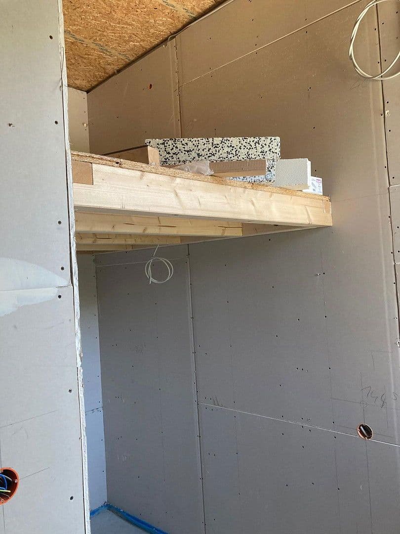 Pronájem domu 155 m², pozemek 250 m², Am Hang 33 B, Dorfhain, Sasko Pronájem domu 155 m², pozemek 250 m², Am Hang 33 B, Dorfhain, Sasko