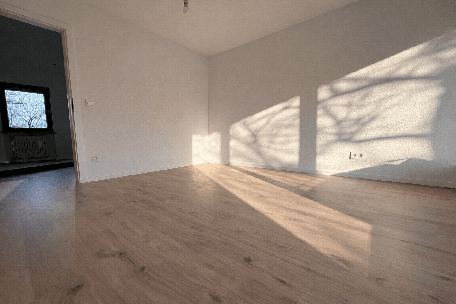 Pronájem bytu 4+1 90 m², Ulm, Bádensko-Württembersko Pronájem bytu 4+1 90 m², Ulm, Bádensko-Württembersko