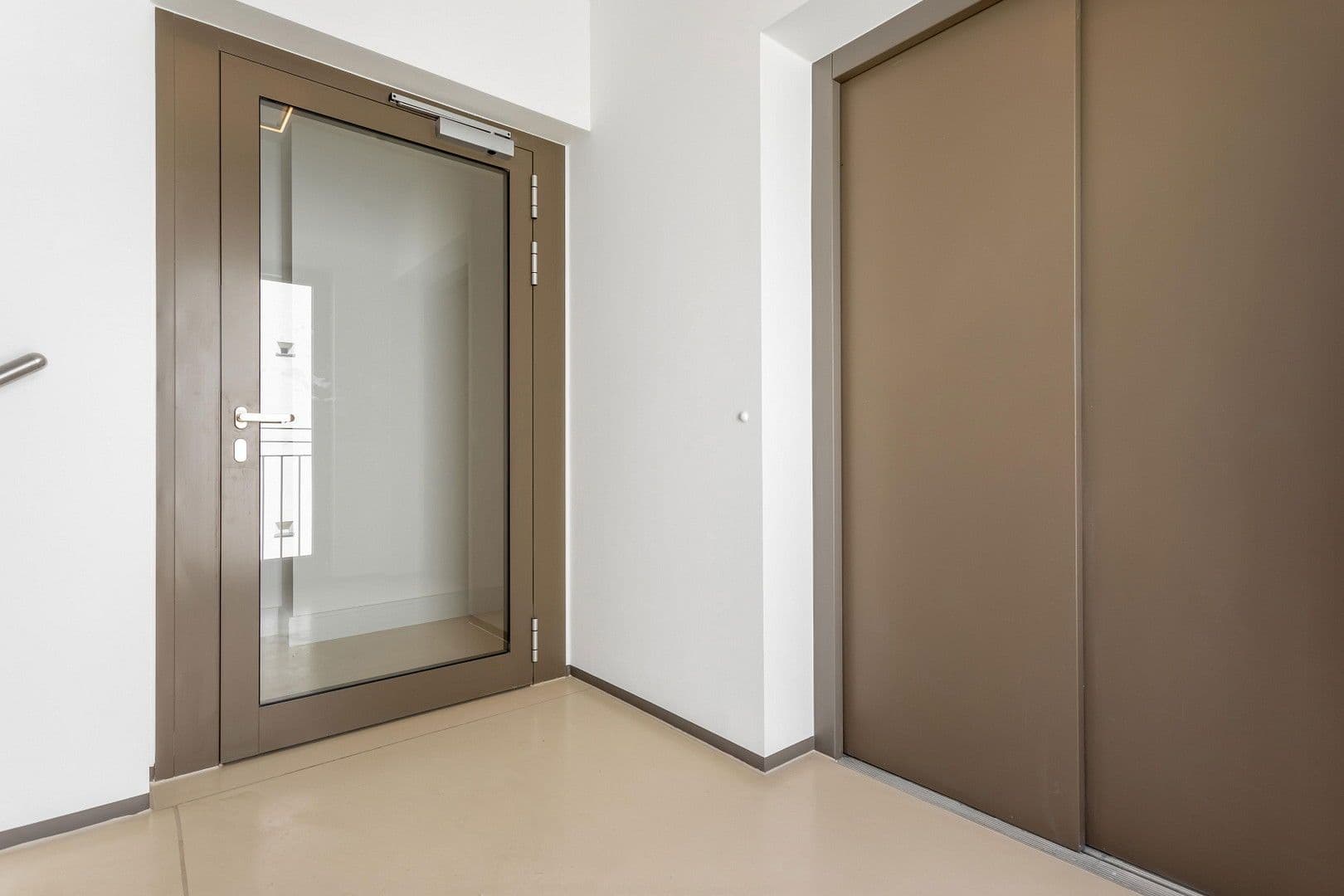 Prodej bytu 3+1 72 m², Hohenstaufenstr. 9, Berlin, Berlín Prodej bytu 3+1 72 m², Hohenstaufenstr. 9, Berlin, Berlín