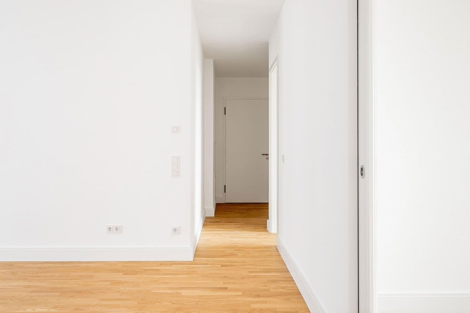 Prodej bytu 3+1 72 m², Hohenstaufenstr. 9, Berlin, Berlín Prodej bytu 3+1 72 m², Hohenstaufenstr. 9, Berlin, Berlín