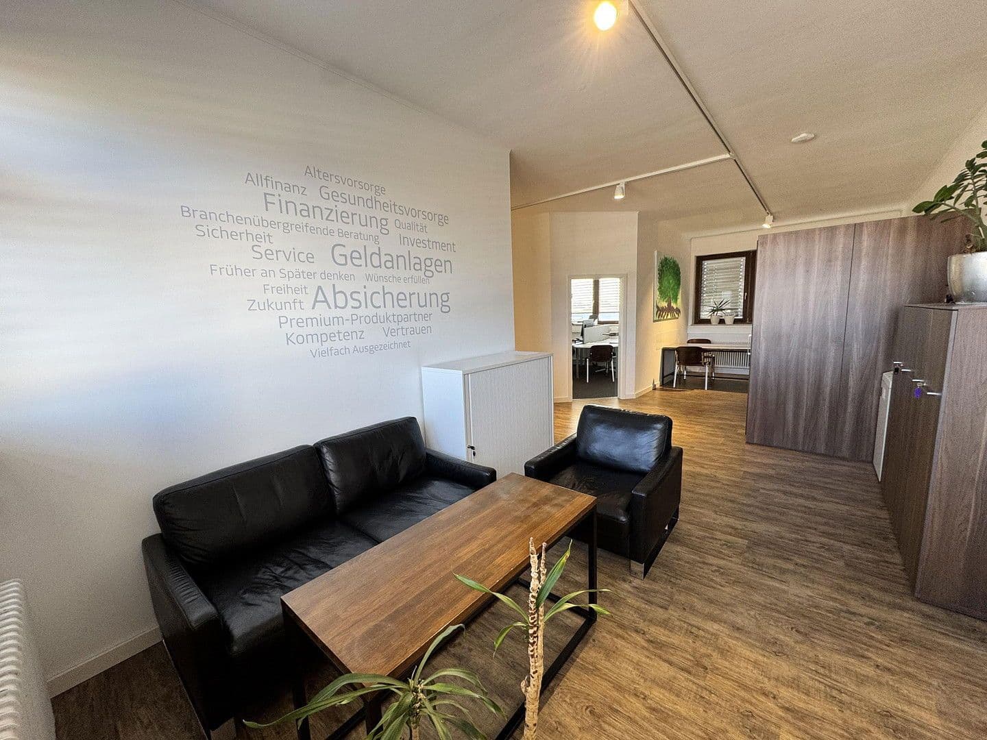 Pronájem kanceláře 14 m², Christian-Messner-Str. 29, Trossingen, Bádensko-Württembersko Pronájem kanceláře 14 m², Christian-Messner-Str. 29, Trossingen, Bádensko-Württembersko