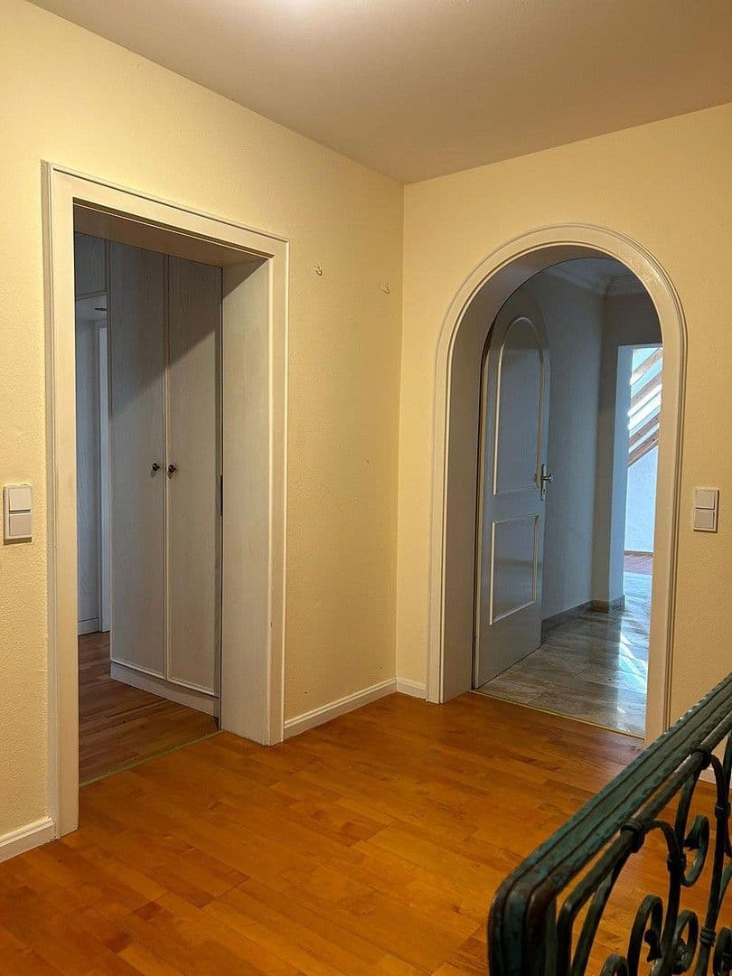 Prodej domu 192 m², pozemek 306 m², Hallbergmoos, Bavorsko Prodej domu 192 m², pozemek 306 m², Hallbergmoos, Bavorsko