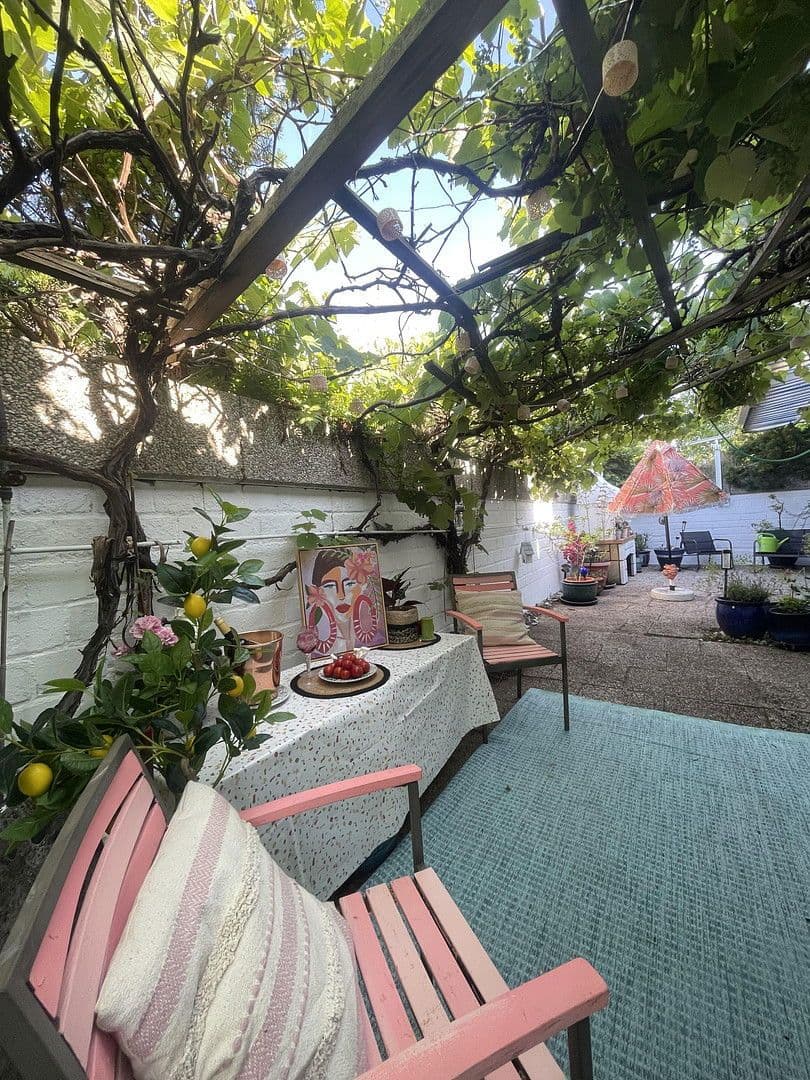 Prodej domu 187 m², pozemek 330 m², Niederkassel, Severní Porýní-Vestfálsko Prodej domu 187 m², pozemek 330 m², Niederkassel, Severní Porýní-Vestfálsko