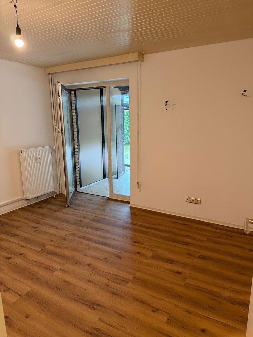 Pronájem bytu 4+1 166 m², Uferallee 16, Bad Bevensen, Dolní Sasko Pronájem bytu 4+1 166 m², Uferallee 16, Bad Bevensen, Dolní Sasko