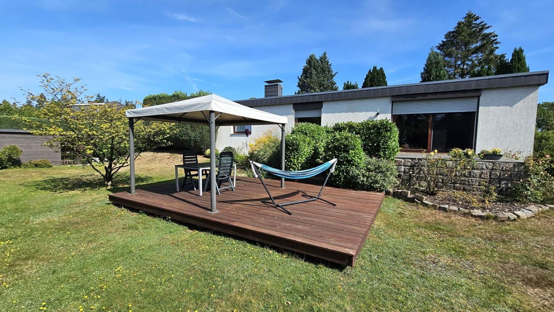 Prodej domu 135 m², pozemek 1.404 m², Henstedt-Ulzburg, Šlesvicko-Holštýnsko Prodej domu 135 m², pozemek 1.404 m², Henstedt-Ulzburg, Šlesvicko-Holštýnsko