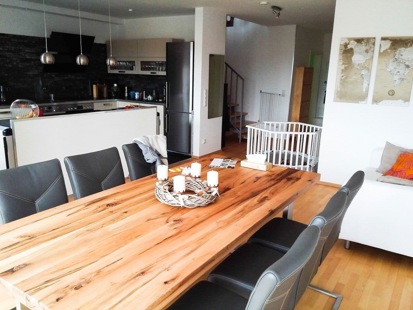 Pronájem bytu 5+1 157 m², Schwarzwaldstraße, Frankfurt, Hessen Pronájem bytu 5+1 157 m², Schwarzwaldstraße, Frankfurt, Hessen