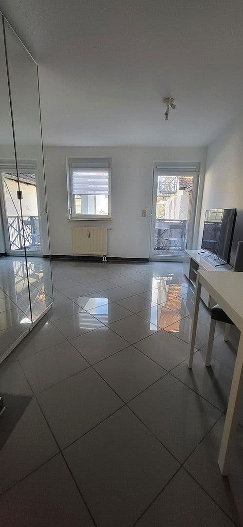 Pronájem bytu 1+1 30 m², Bad Friedrichshall, Bádensko-Württembersko Pronájem bytu 1+1 30 m², Bad Friedrichshall, Bádensko-Württembersko