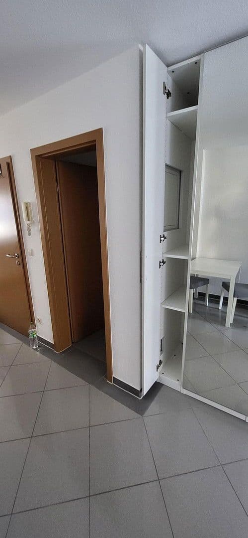 Pronájem bytu 1+1 30 m², Bad Friedrichshall, Bádensko-Württembersko Pronájem bytu 1+1 30 m², Bad Friedrichshall, Bádensko-Württembersko