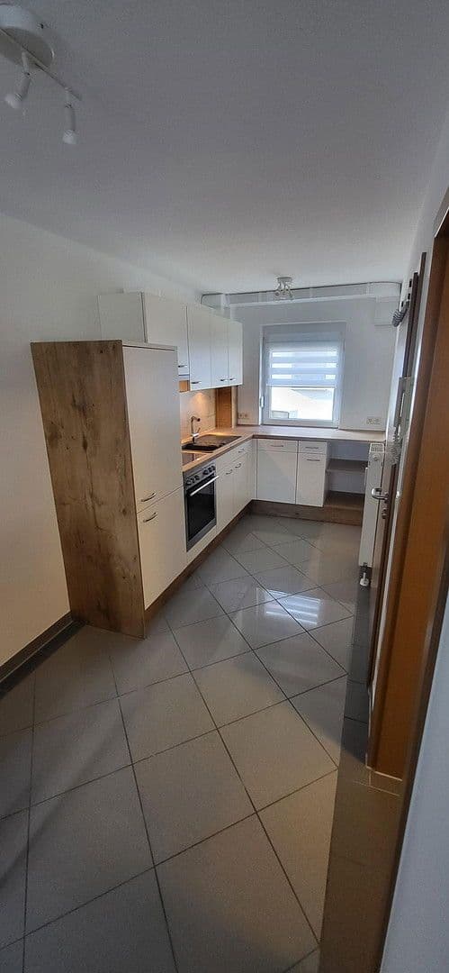 Pronájem bytu 1+1 30 m², Bad Friedrichshall, Bádensko-Württembersko Pronájem bytu 1+1 30 m², Bad Friedrichshall, Bádensko-Württembersko