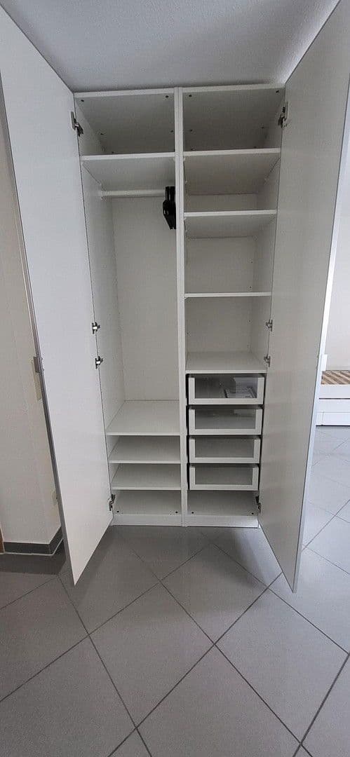 Pronájem bytu 1+1 30 m², Bad Friedrichshall, Bádensko-Württembersko Pronájem bytu 1+1 30 m², Bad Friedrichshall, Bádensko-Württembersko