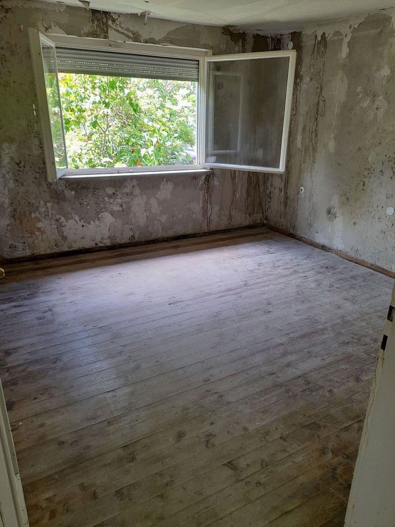 Prodej domu 124 m², pozemek 490 m², Sindelfingen, Bádensko-Württembersko Prodej domu 124 m², pozemek 490 m², Sindelfingen, Bádensko-Württembersko