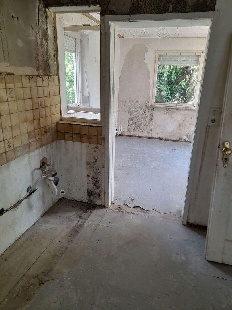 Prodej domu 124 m², pozemek 490 m², Sindelfingen, Bádensko-Württembersko Prodej domu 124 m², pozemek 490 m², Sindelfingen, Bádensko-Württembersko